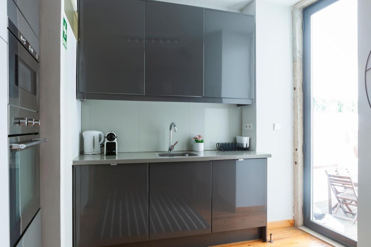 Alfama Terrace Apartment With Authentic XVIII Tiles And Historic Notes 3 Bedrooms & 2 Bathrooms Ac Lisboa 外观 照片
