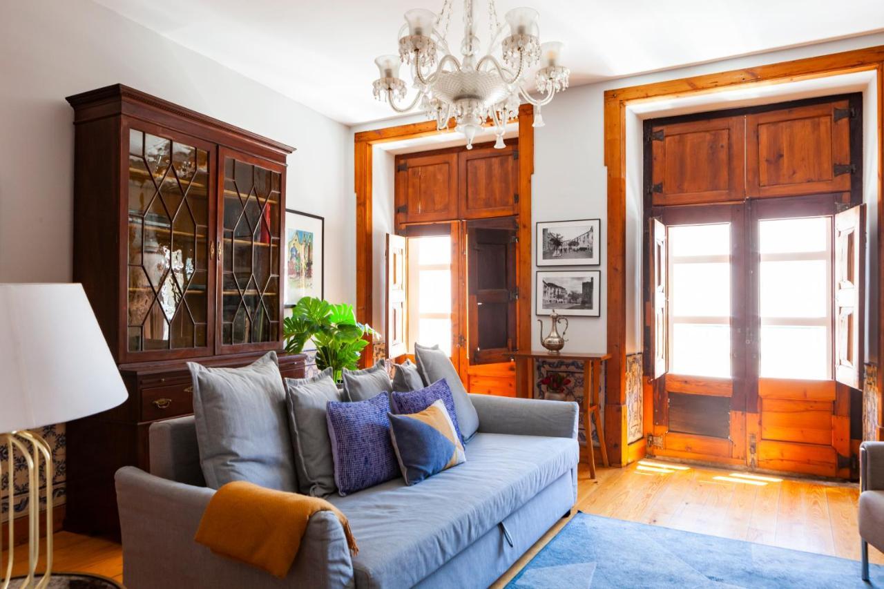 Alfama Terrace Apartment With Authentic XVIII Tiles And Historic Notes 3 Bedrooms & 2 Bathrooms Ac Lisboa 外观 照片
