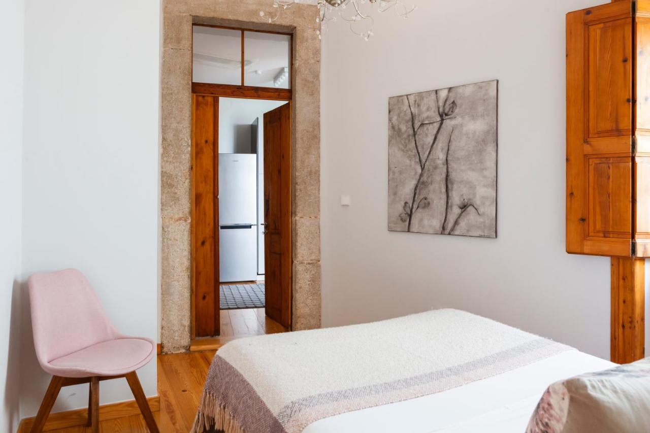 Alfama Terrace Apartment With Authentic XVIII Tiles And Historic Notes 3 Bedrooms & 2 Bathrooms Ac Lisboa 外观 照片